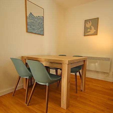 Moderne Strandidyll, * Trassenheide